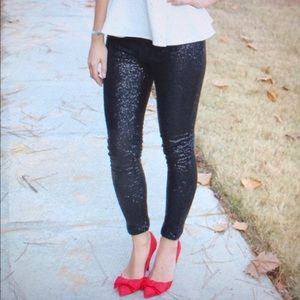 EXPRESS Black Hi-Rise Sequin Stretch Leggings EUC